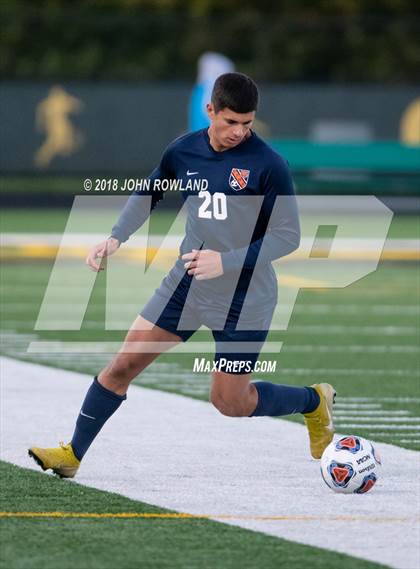 Thumbnail 1 in Hersey vs. Evanston (IHSA 3A Regional Semifinal) photogallery.