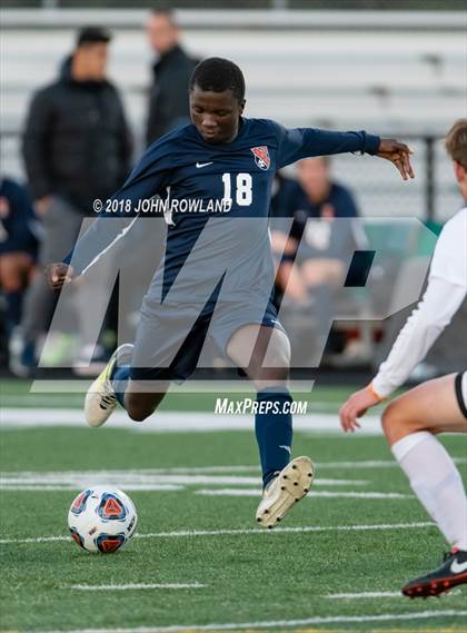 Thumbnail 1 in Hersey vs. Evanston (IHSA 3A Regional Semifinal) photogallery.