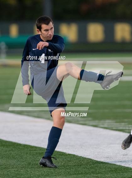 Thumbnail 1 in Hersey vs. Evanston (IHSA 3A Regional Semifinal) photogallery.