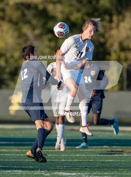 Thumbnail 3 in Hersey vs. Evanston (IHSA 3A Regional Semifinal) photogallery.