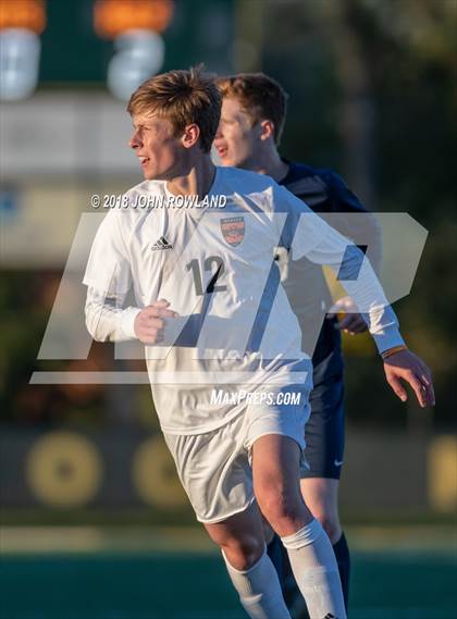 Thumbnail 2 in Hersey vs. Evanston (IHSA 3A Regional Semifinal) photogallery.