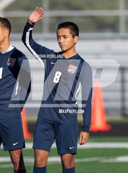 Thumbnail 3 in Hersey vs. Evanston (IHSA 3A Regional Semifinal) photogallery.