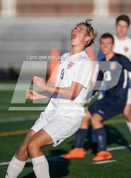 Thumbnail 3 in Hersey vs. Evanston (IHSA 3A Regional Semifinal) photogallery.