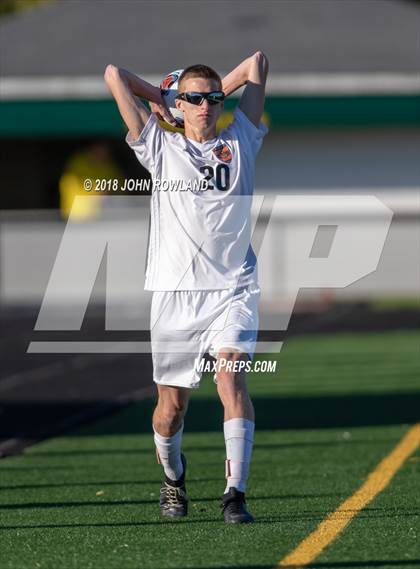Thumbnail 1 in Hersey vs. Evanston (IHSA 3A Regional Semifinal) photogallery.