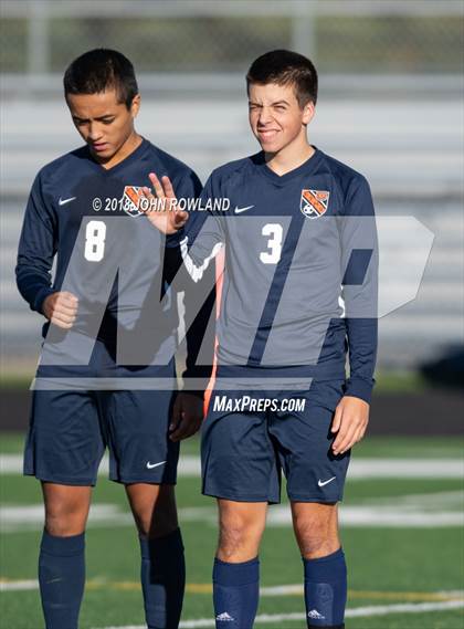 Thumbnail 1 in Hersey vs. Evanston (IHSA 3A Regional Semifinal) photogallery.