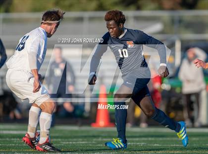 Thumbnail 1 in Hersey vs. Evanston (IHSA 3A Regional Semifinal) photogallery.