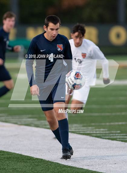 Thumbnail 1 in Hersey vs. Evanston (IHSA 3A Regional Semifinal) photogallery.