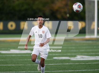 Thumbnail 3 in Hersey vs. Evanston (IHSA 3A Regional Semifinal) photogallery.