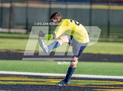 Thumbnail 3 in Hersey vs. Evanston (IHSA 3A Regional Semifinal) photogallery.