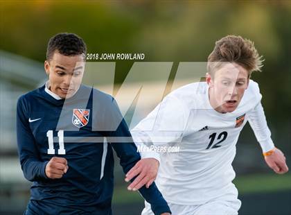 Thumbnail 3 in Hersey vs. Evanston (IHSA 3A Regional Semifinal) photogallery.