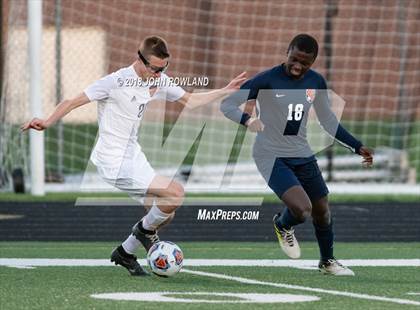 Thumbnail 1 in Hersey vs. Evanston (IHSA 3A Regional Semifinal) photogallery.