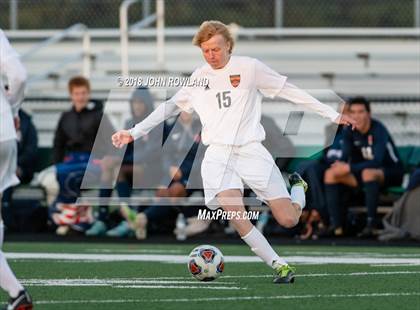 Thumbnail 1 in Hersey vs. Evanston (IHSA 3A Regional Semifinal) photogallery.