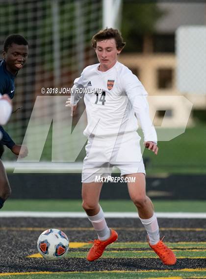 Thumbnail 3 in Hersey vs. Evanston (IHSA 3A Regional Semifinal) photogallery.