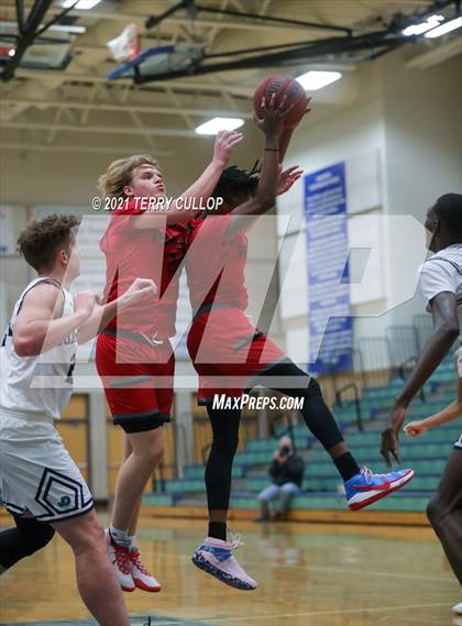Thumbnail 2 in West vs. Juan Diego (Eagle Holiday Shootout) photogallery.