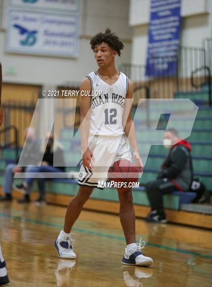 Thumbnail 2 in West vs. Juan Diego (Eagle Holiday Shootout) photogallery.