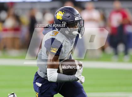 Thumbnail 3 in Warren vs Downey photogallery.