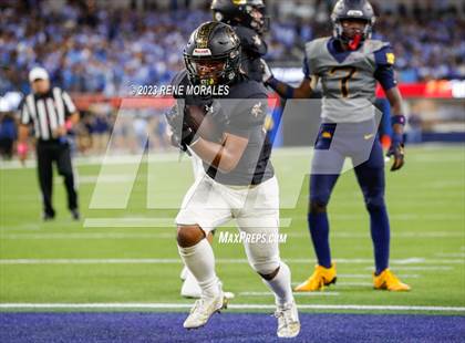 Thumbnail 2 in Warren vs Downey photogallery.