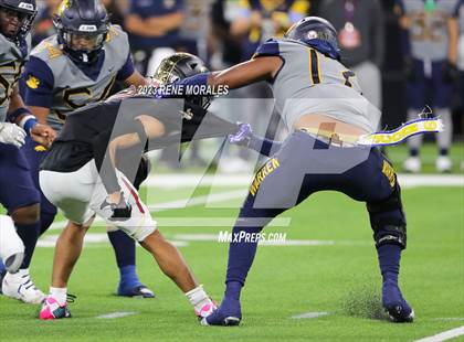 Thumbnail 1 in Warren vs Downey photogallery.