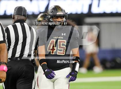 Thumbnail 1 in Warren vs Downey photogallery.