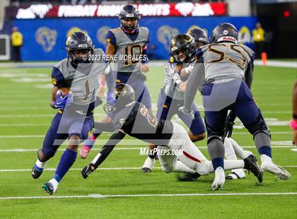 Thumbnail 3 in Warren vs Downey photogallery.