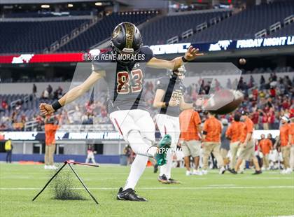 Thumbnail 3 in Warren vs Downey photogallery.