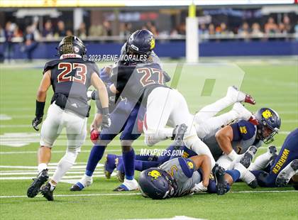 Thumbnail 1 in Warren vs Downey photogallery.