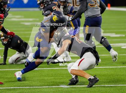 Thumbnail 3 in Warren vs Downey photogallery.