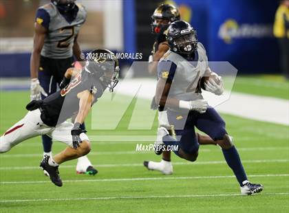 Thumbnail 3 in Warren vs Downey photogallery.