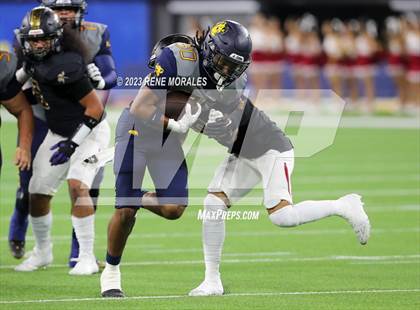 Thumbnail 2 in Warren vs Downey photogallery.