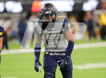 Thumbnail 3 in Warren vs Downey photogallery.