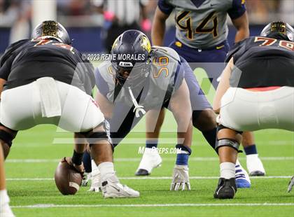 Thumbnail 3 in Warren vs Downey photogallery.