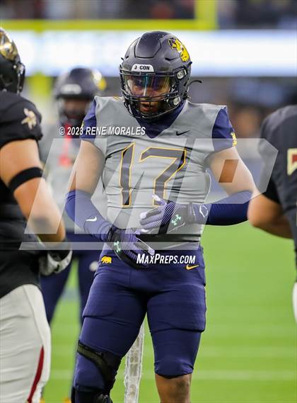 Thumbnail 1 in Warren vs Downey photogallery.