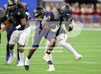 Thumbnail 3 in Warren vs Downey photogallery.