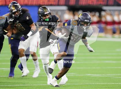 Thumbnail 2 in Warren vs Downey photogallery.