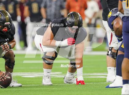 Thumbnail 3 in Warren vs Downey photogallery.