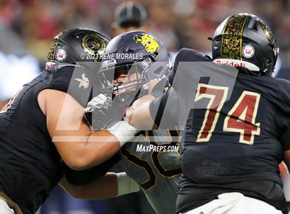 Thumbnail 1 in Warren vs Downey photogallery.