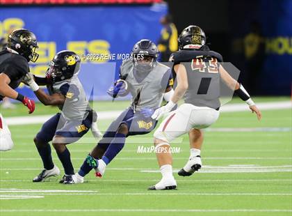 Thumbnail 3 in Warren vs Downey photogallery.
