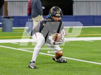Thumbnail 1 in Warren vs Downey photogallery.