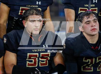 Thumbnail 2 in Warren vs Downey photogallery.
