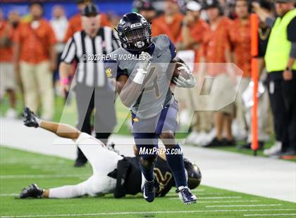 Thumbnail 1 in Warren vs Downey photogallery.