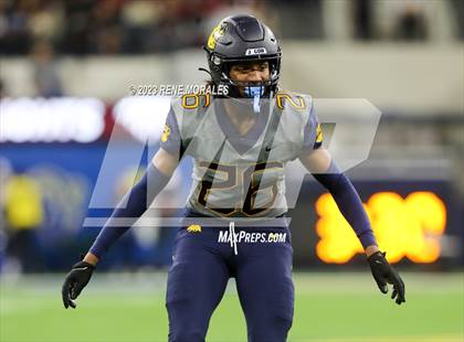 Thumbnail 1 in Warren vs Downey photogallery.