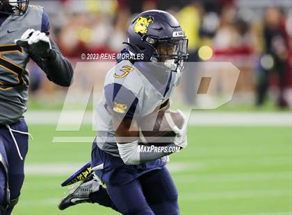 Thumbnail 2 in Warren vs Downey photogallery.