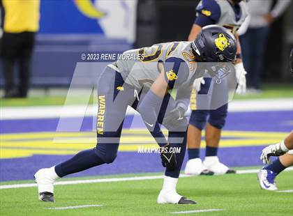 Thumbnail 2 in Warren vs Downey photogallery.