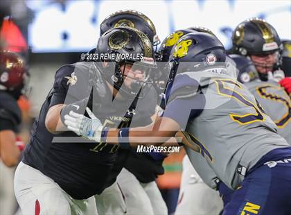 Thumbnail 2 in Warren vs Downey photogallery.