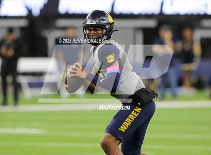 Thumbnail 3 in Warren vs Downey photogallery.