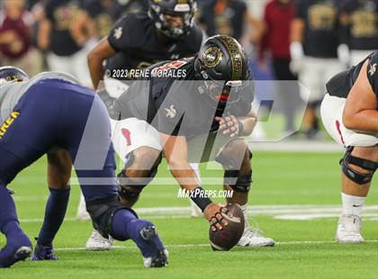 Thumbnail 1 in Warren vs Downey photogallery.