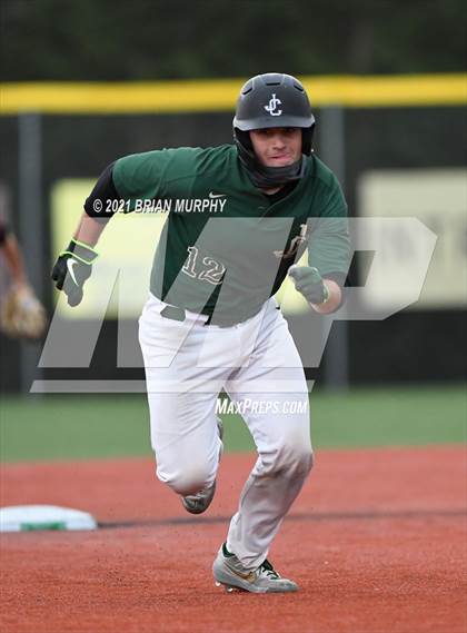 Thumbnail 3 in Tualatin @ Jesuit photogallery.