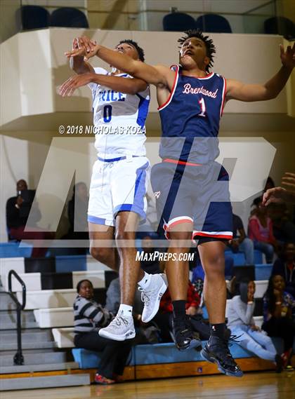 Thumbnail 3 in Brentwood School vs. Price (MLK Day Showdown) photogallery.
