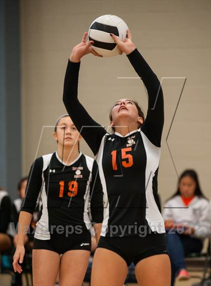 Thumbnail 2 in Newton North vs Westborough (Showcase of Champions Holyoke) photogallery.