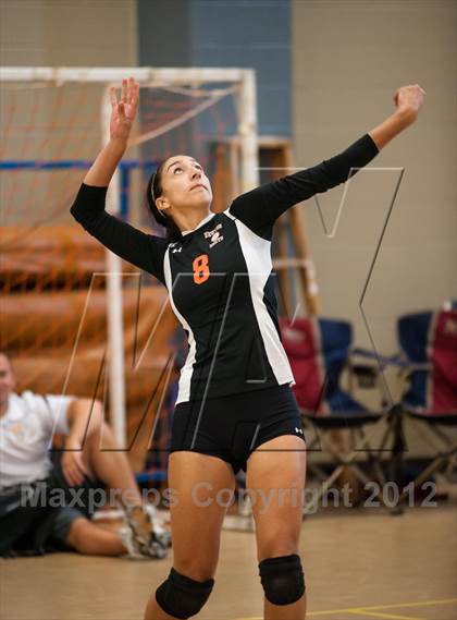 Thumbnail 3 in Newton North vs Westborough (Showcase of Champions Holyoke) photogallery.